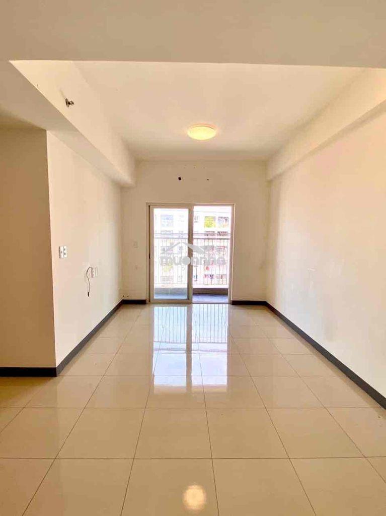 Căn hộ 3pn2wc có ban công imperial place 9-10tr - 4