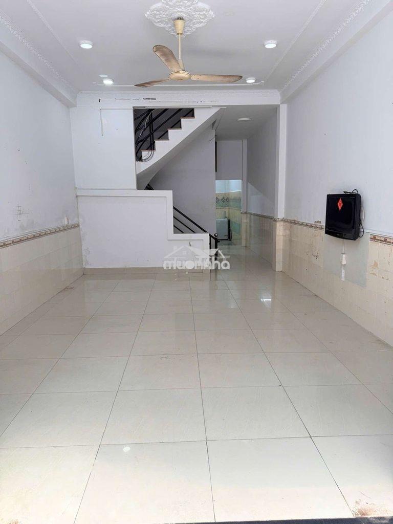 70m2- 7tỷ 950- đường xe hơi tránh gần khu nam long q7- kdc hiện hữu - 2