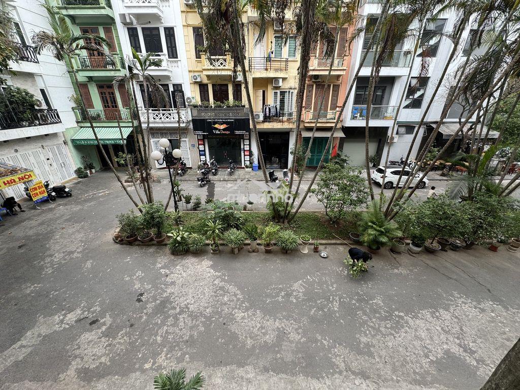 Cho thuê nhà chia lô khu trung yên, dt: 82m2 x 3 tầng - 2