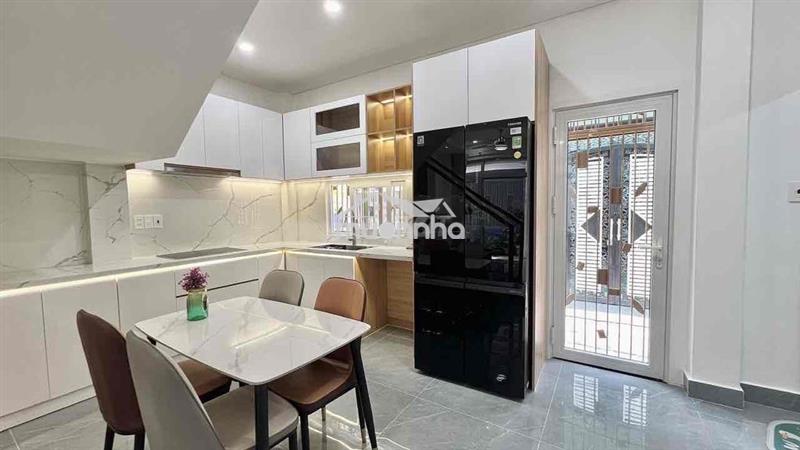 Bán nhà đoàn thị điểm p1 phú nhuận, 44m2, 4 tầng, 4 phòng, giá 7.45 tỷ