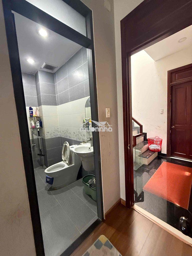Cho thuê nhà võ thị thừa apđ q12 dt 180m2 1trệt 2lầu 2pn 3wc hẻm tải - 4