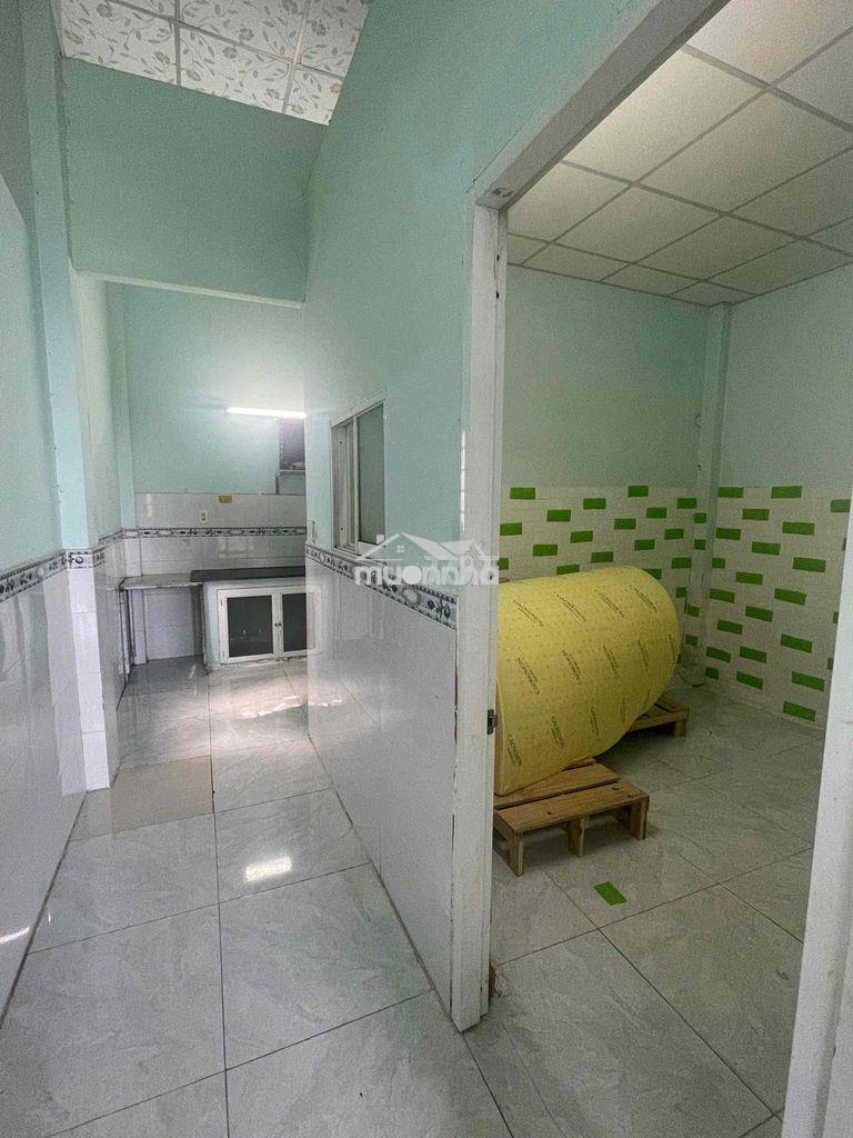 Nhà nguyên căn mặt tiền đường số 8 lò lu - 3
