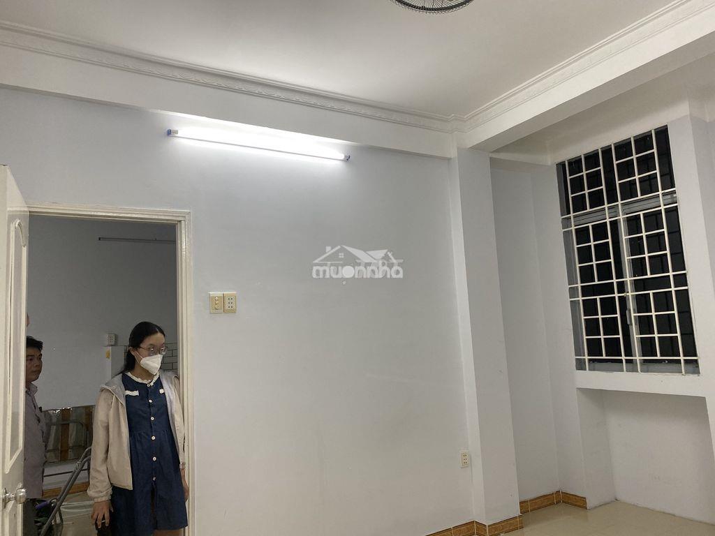 Chính chủ - cho thuê chung cư cây mai q11 - 60m2 - 2pn - 2