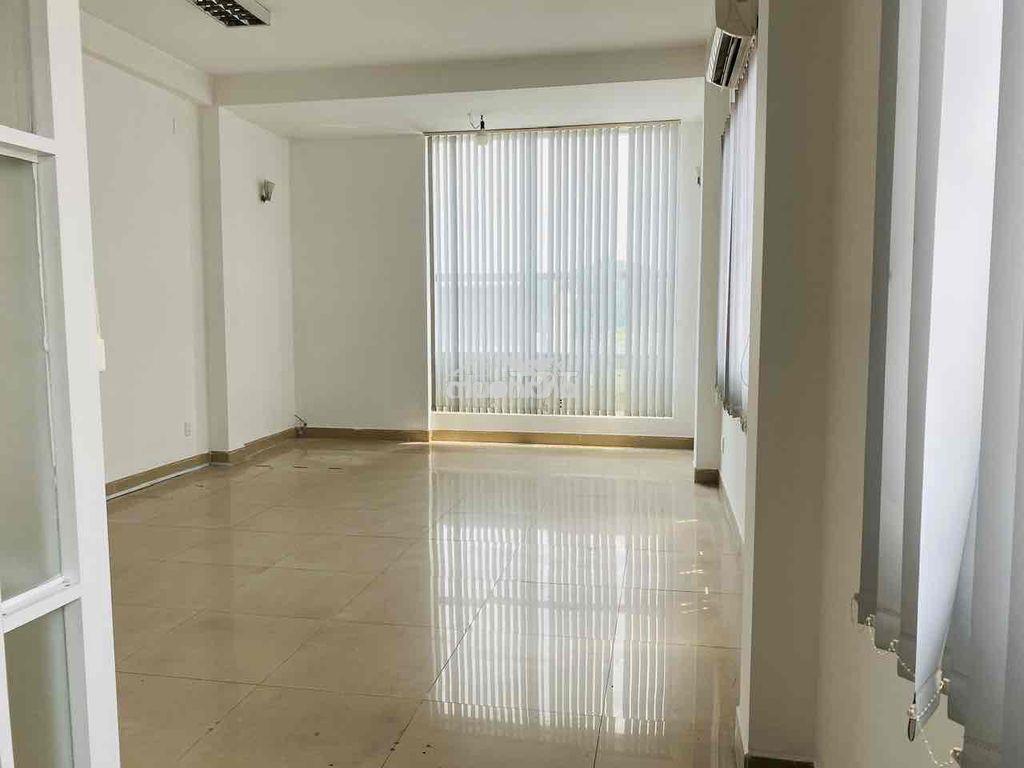 Văn phòng mặt tiền cộng hoà giá cực rẻ - 2