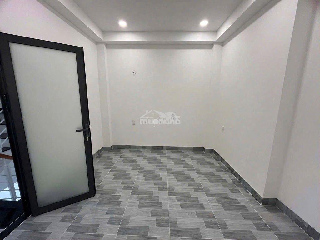 Hiếm!nhà 5pn 5wc ,sân thượng trước- sau mới keng gần bv chợ rẫy - 2