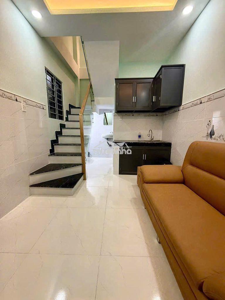 Cần bán gấp nhà 3 lầu giá rẻ - chính chủ - 4