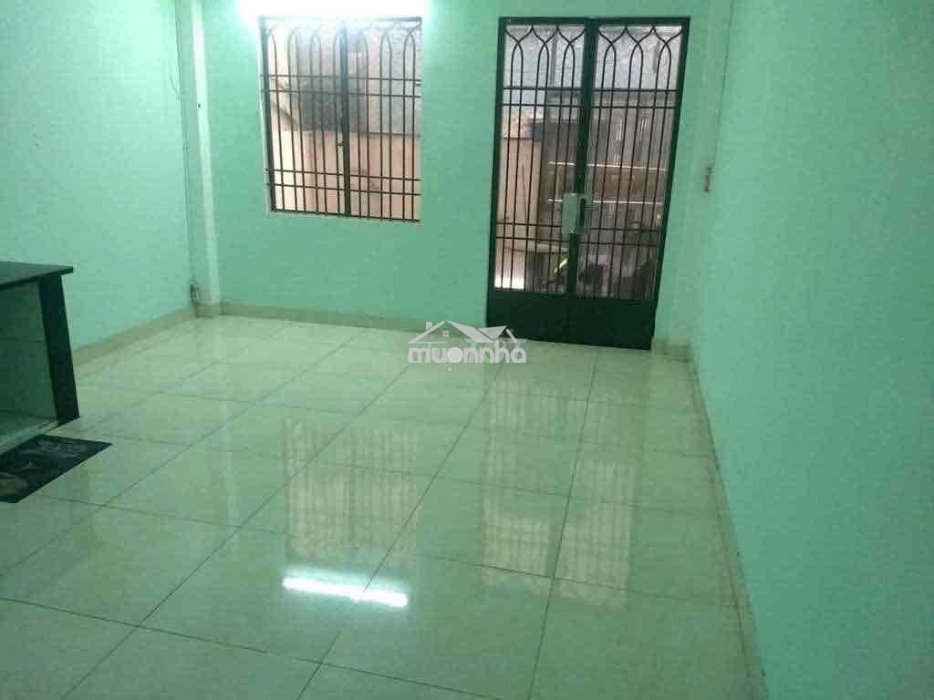 Nhà rộng rãi thông thoáng - trệt 1 lầu, nguyễn tri phương q10 - 3
