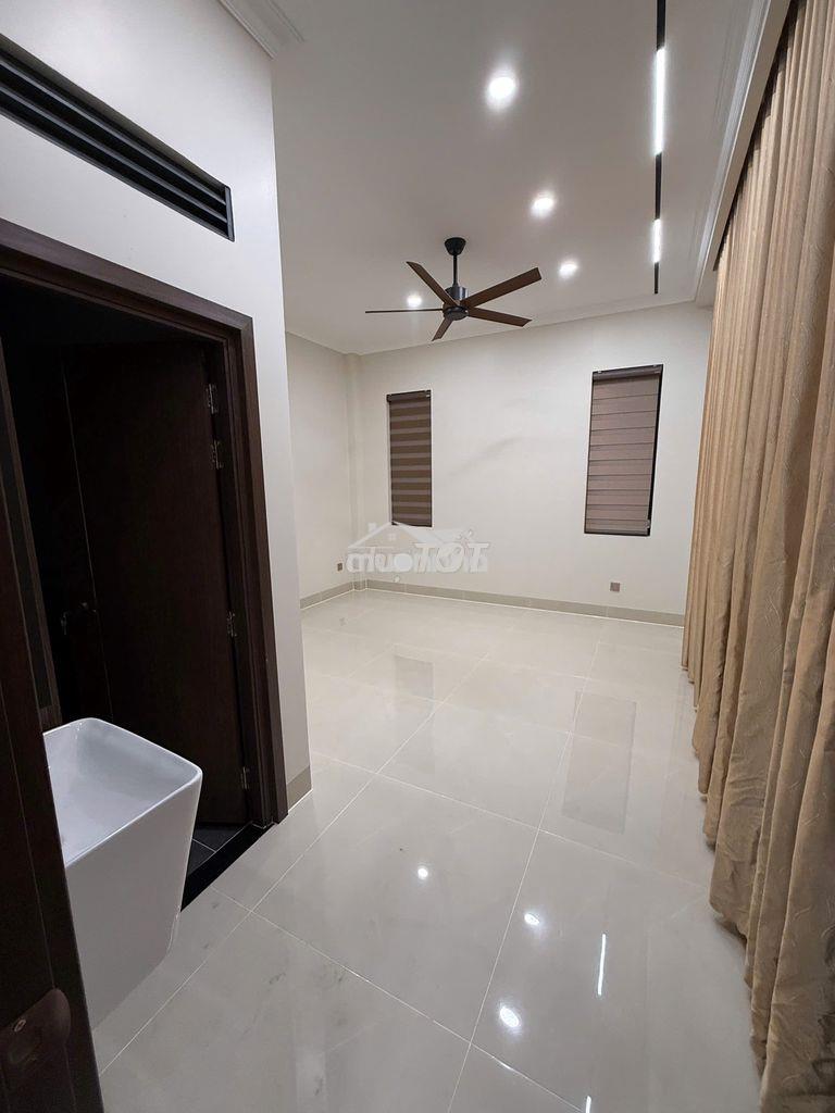 Cho thuê mặt bằng kinh doanh ở trung tâm dĩ an - 2