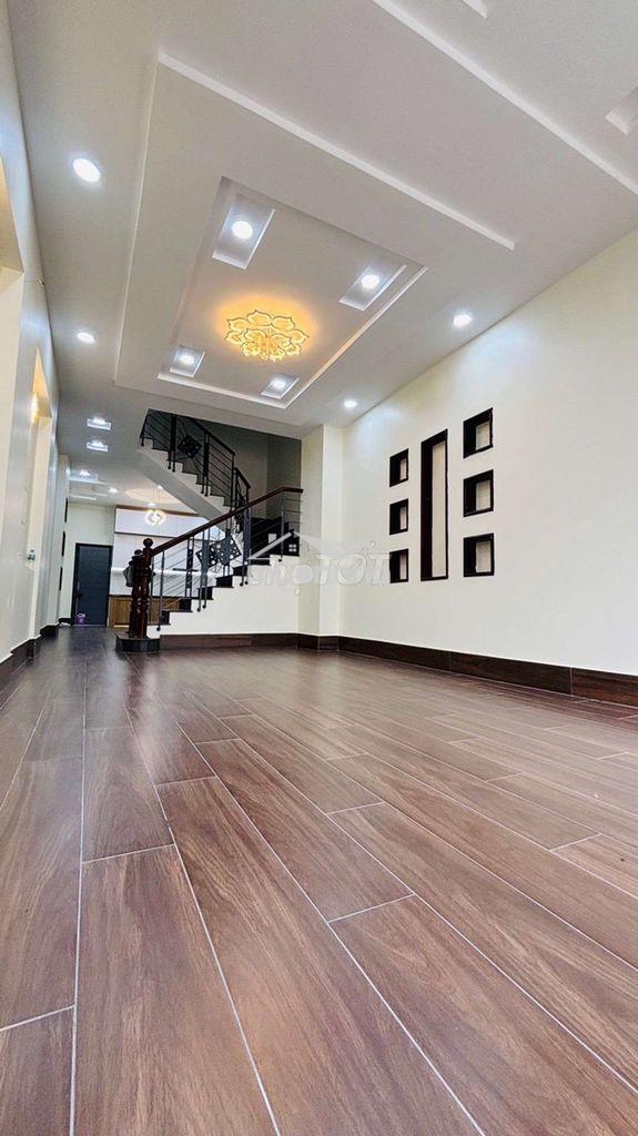 Cho thuê nhà nguyên căn đường nguyễn tất thành, quận 4