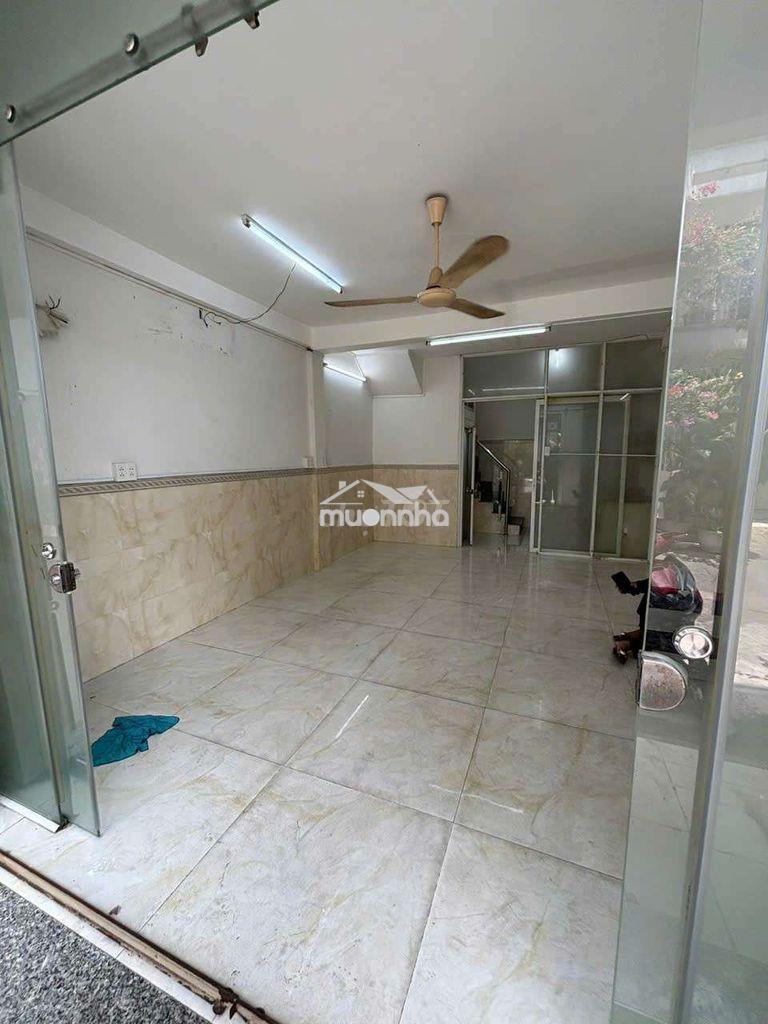 Cho thuê nhà nguyên căn đường số vĩnh hội, quận 4
