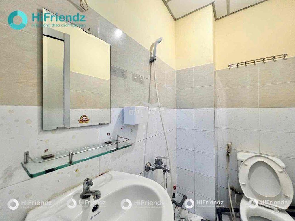 Phòng 3tr6 ở được 3-5 người và xe bình thạnh - 4
