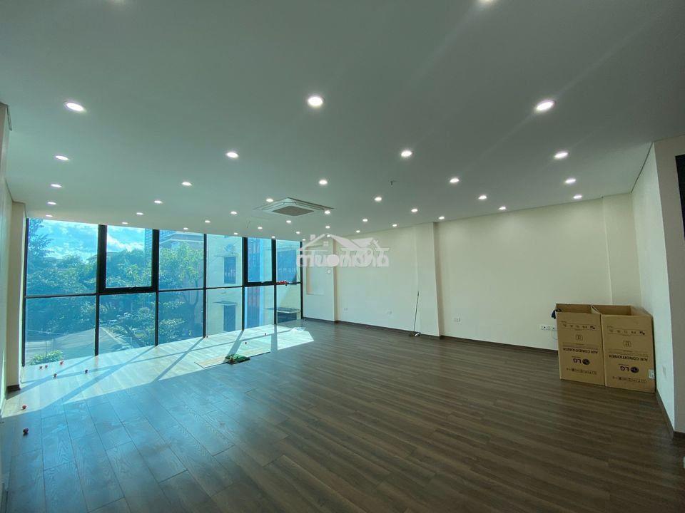 Cho thuê văn phòng giá tốt tại lê văn lương, 15 triệu, 80 m2 lh e đô - 2