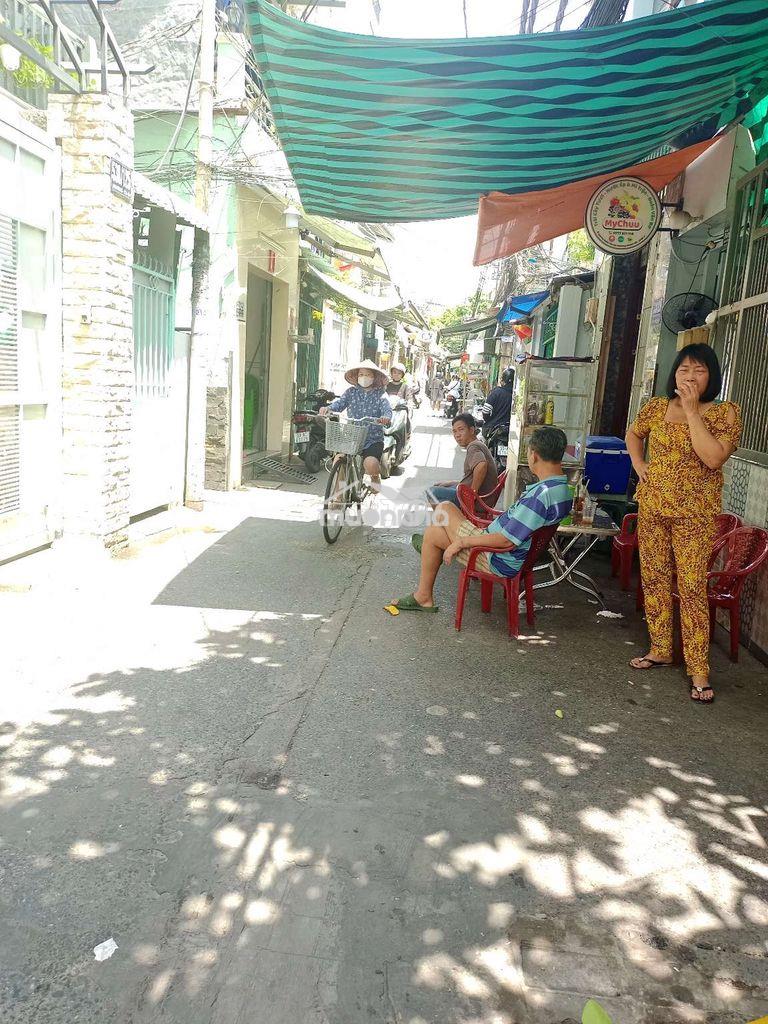 Nhà bán vị trí đẹp dễ kinh doanh hẻm xe hơi - 2
