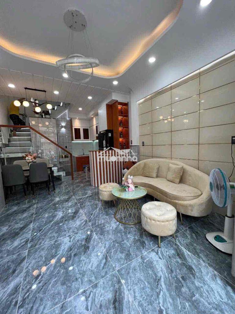 Nhà đẹp full nội thất nguyễn du gần đại học công nghiệp gò vấp