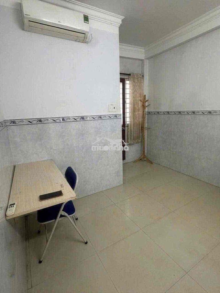 Phòng cửa sổ - máy lạnh , gần phan xích long ,sân bay ,chợ đình chiểu - 3