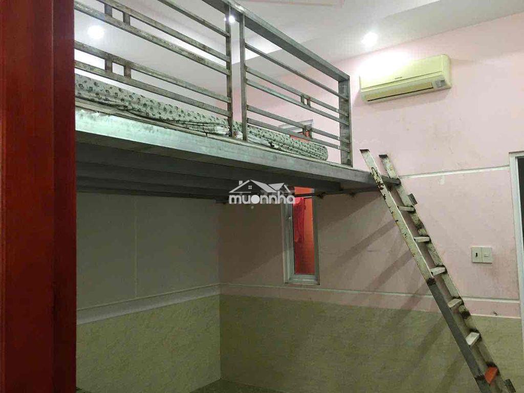 Phò ng giơ giấc tự do đi về gần trường đại học nguyển tất thành q12 - 2