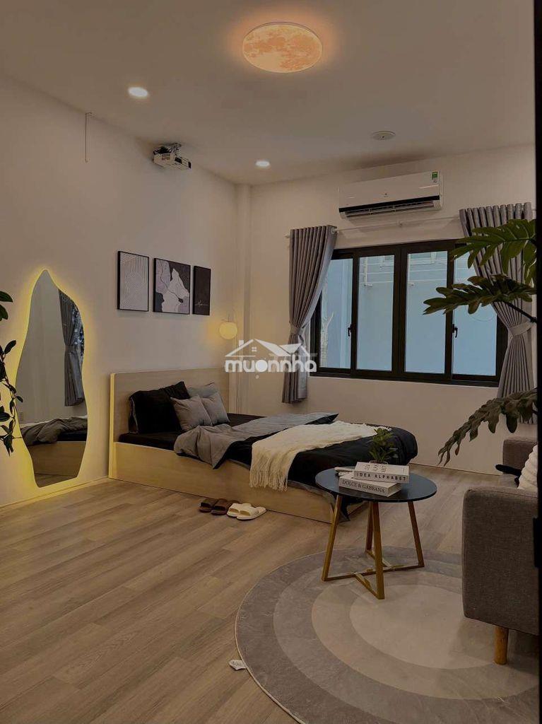 Studio cửa sổ ngay trung tâm quận 1 - 2