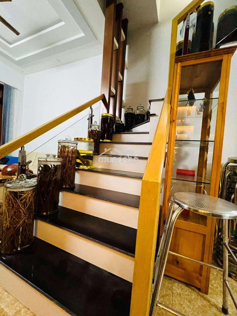 Kiến thiết hiệp phú - bán đất tặng nhà - 52m2 - 3 tầng - 6.39 tỷ tl - 4