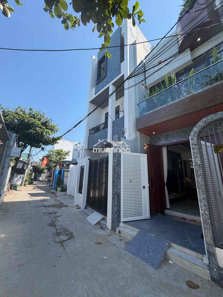 Chính chủ bán căn sát biển ntt gần siêu thị mega