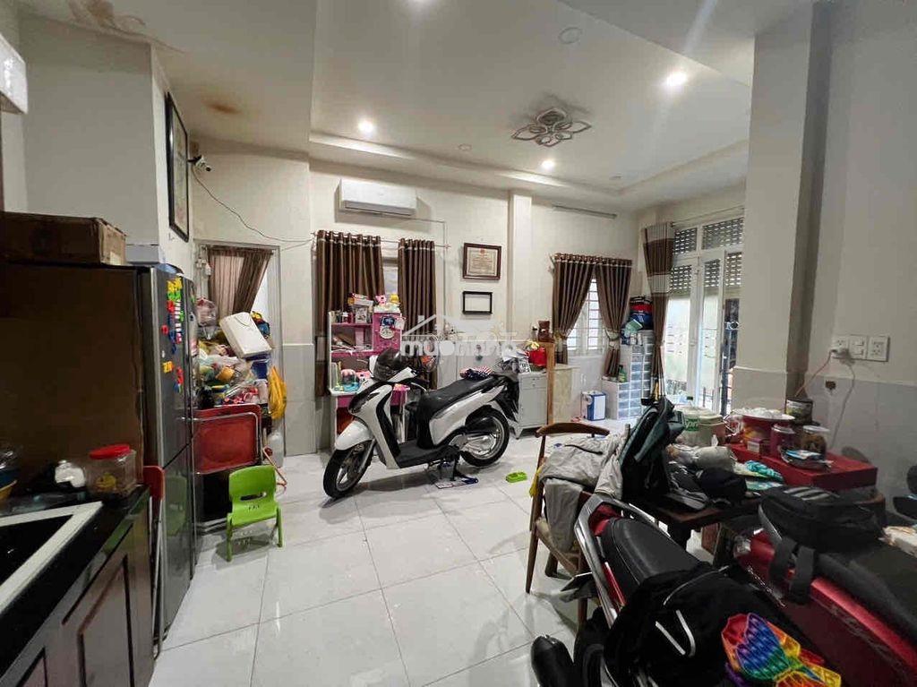 Góc 2mt- lê hồng phong-q.10- cn 44 m²- 4 tầng btct- chỉ 6,8 tỷ - 3