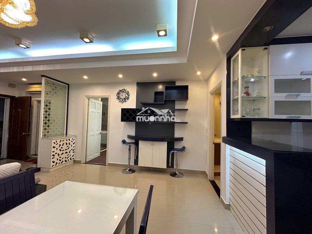 Căn hộ 80m2, 2 pn, cao ốc h2, hoàng diệu, quận 4 - 3