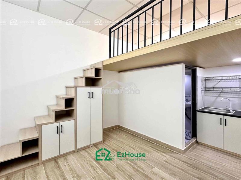 Phòng trọ giá rẻ _ mới xây _ sẵn máy lạnh kệ bếp _ ngay đh văn hiến