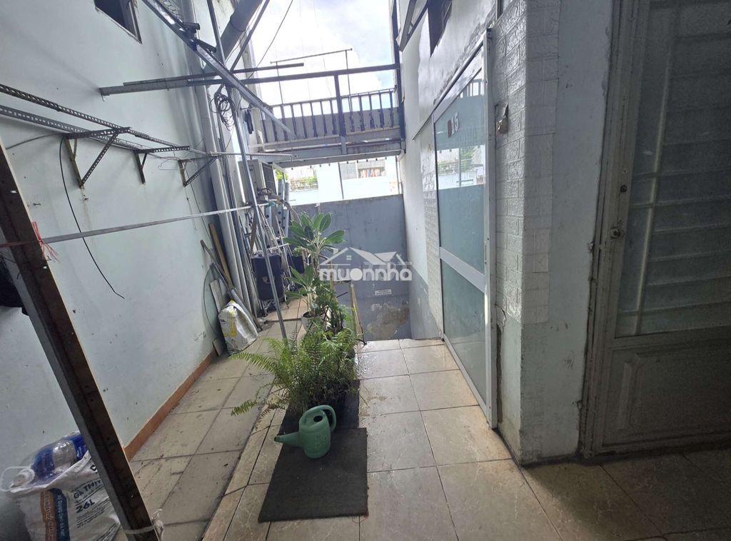 Phòng 19m2(gác lững,đúc)wc,nấu ăn đc giờ tựdo gần chợ,hv cán bộ bđtúy - 2