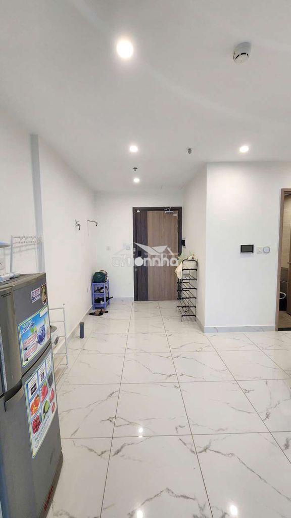 Cho thuê căn hộ 2pn2wc nhà trống có rèm, tủ lạnh. - 2