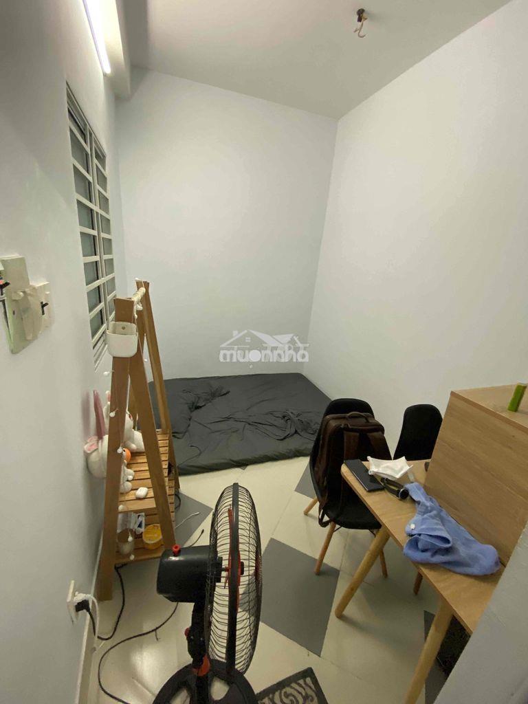 30m2- 1pn riêng, tách bếp, full nt, 2 cửa sổ- gần 3/2 cắt lê đại hành