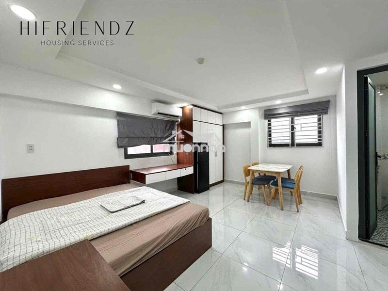 Studio cho thuê có thang máy, để xe điện được ngay trần hưng đạo q5