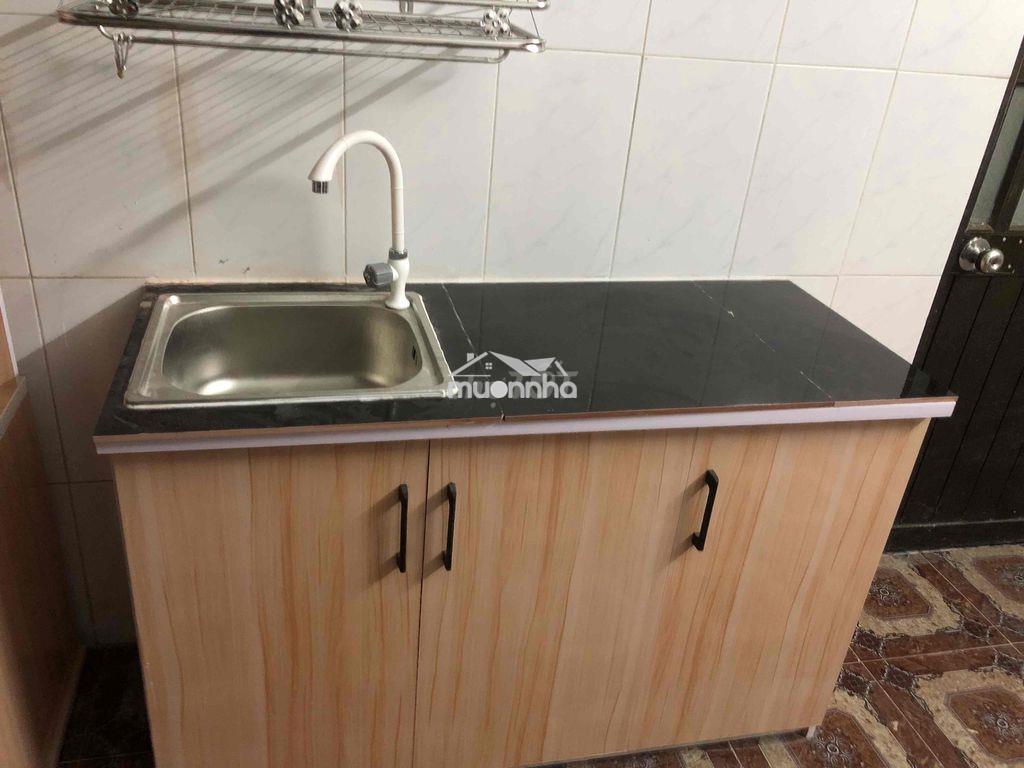 Nhà mặt tiền tô ký- đối điện cổng pmqt, sinh đi bộ đi học , an toàn. - 3