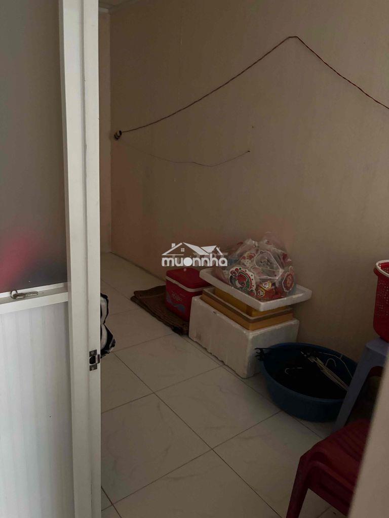 Nhà cho thuê giá 4tr ( có ban công- cọc nửa tháng) - 4