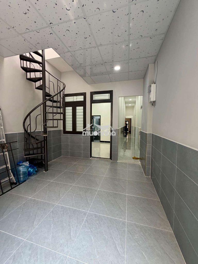 Bán nhà ,đường lê văn sỹ ,phú nhuận 83m2 ,có 6 pn giá: 8tỷ - 4