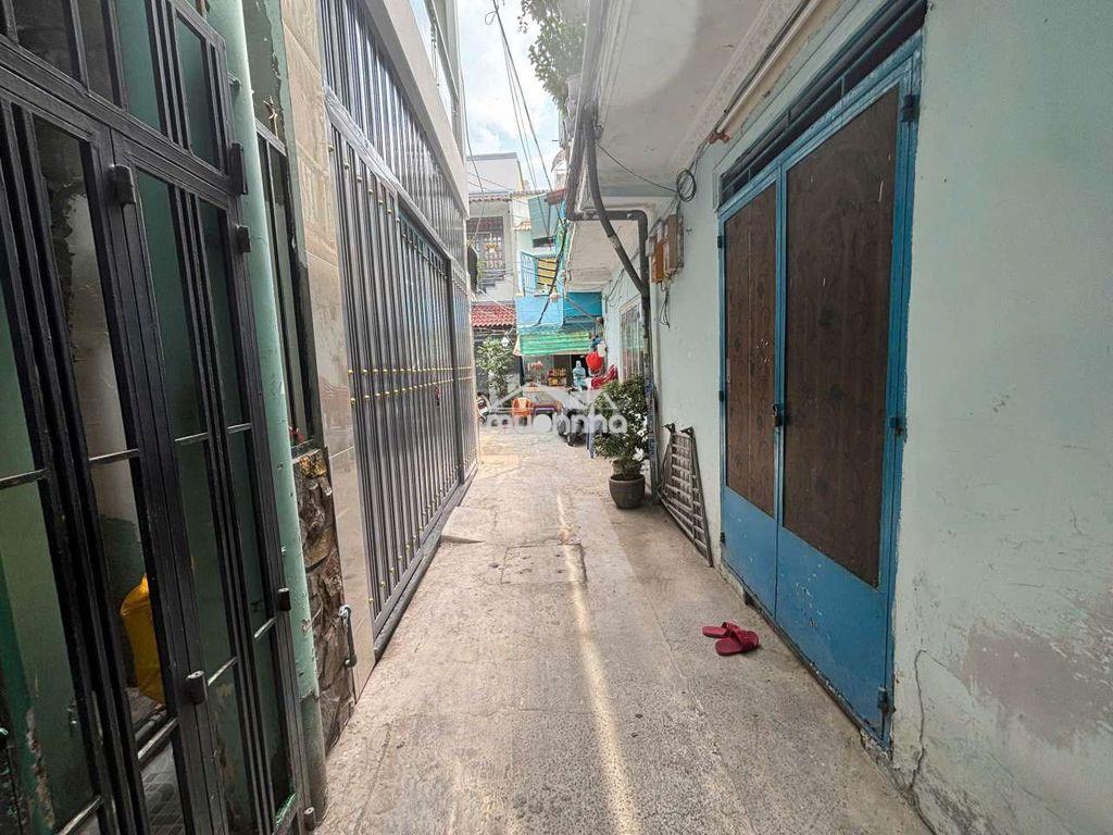 Nhà chính chủ .chưa qua đầu tư chỉ 2ty nhỉn nơ trang long giáp ng xí - 3