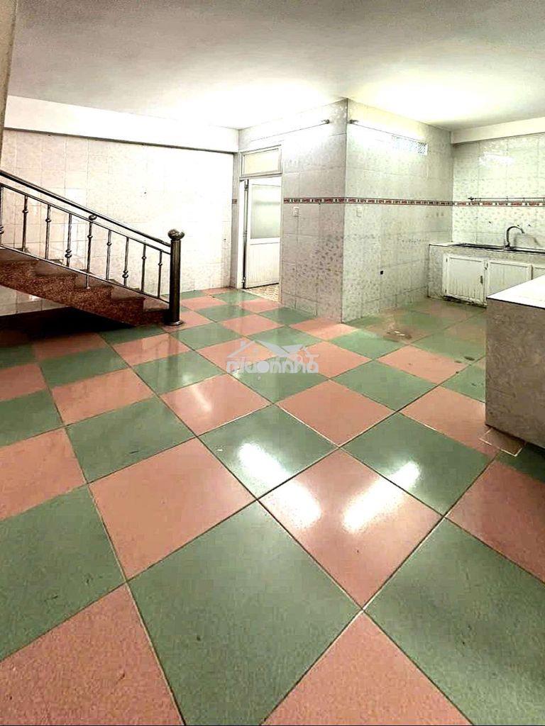 Cho thuê nhà p.tân hòa, 1trệt 1lầu 1lửng, đường rộng 5m, sân đậu oto - 2