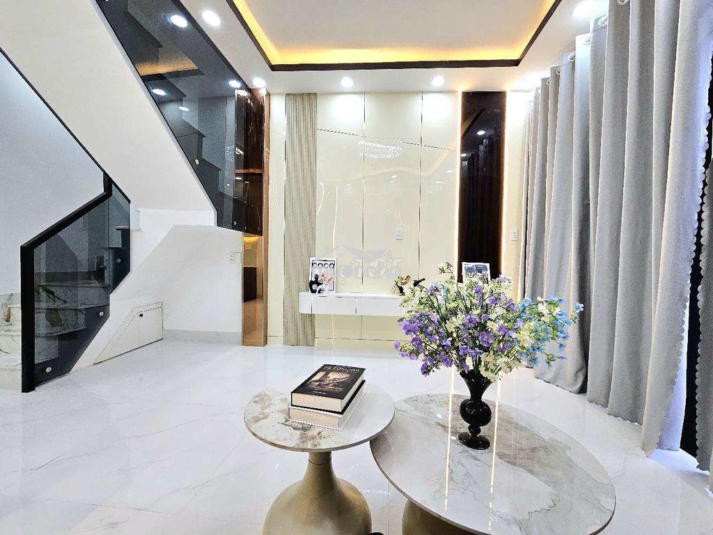 Nhà sổ hồng 4x8m 1 lầu xe hơi kế nhà 2 tỷ 090 gần phú mỹ quận 7 - 2