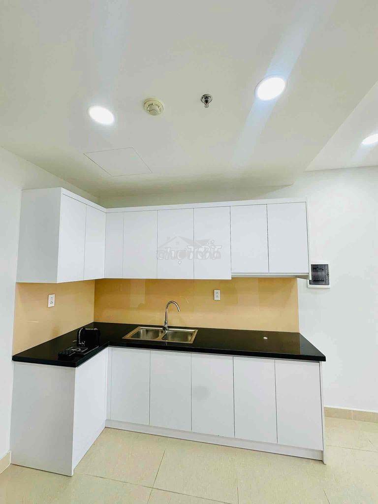 Cho thuê căn hộ ngay go dĩ an gần làng đại học chỉ 6tr - 4
