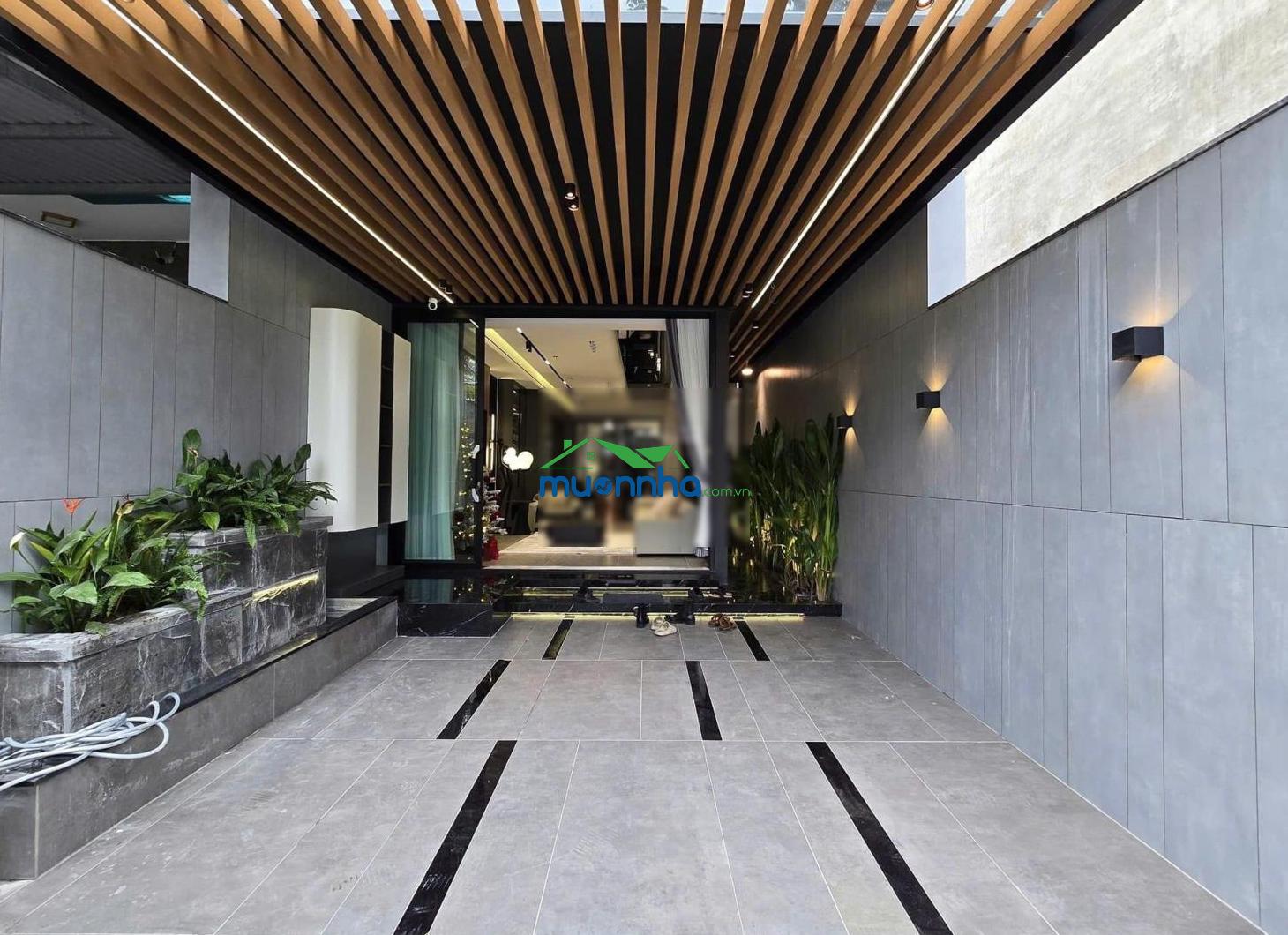 Nhà mt trịnh quang nghị - bình chánh - 6x20m - 3 lầu - shr - nhựa 10m - 2