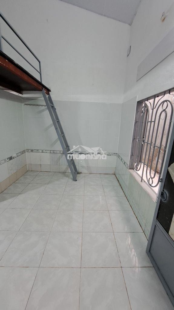 Cho thuê phòng có gác lửng  - 4