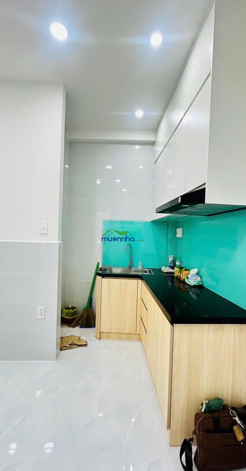 Bán nhà lê văn việt - vincom quận 9 - dtsd 36m² - 2 tầng - hẻm thông - sổ hồng riêng