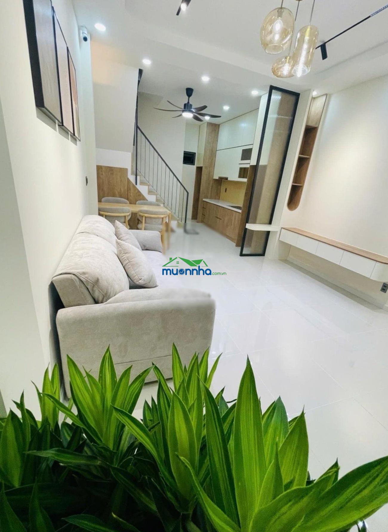 Nhà mới ở ngay sát phạm văn đồng giá chỉ 4,1 tỷ - 4