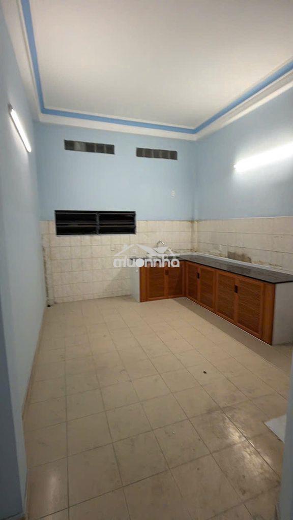 Quận 11, nhà lạc long quân, p5, cho thuê nguyên căn, nhà trống ở liền - 3