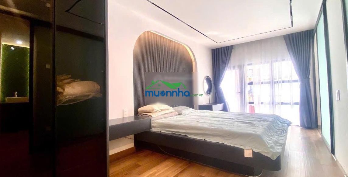Nhà đẹp hẻm xe hơi tặng full nội thất trần văn quang cần bán