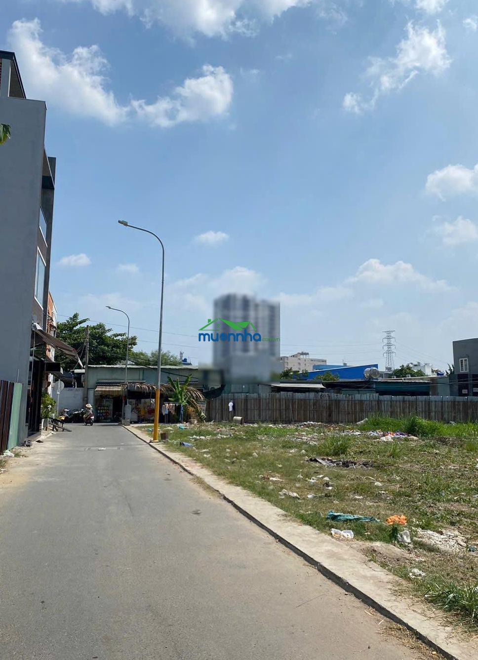 Dòng tiền 180tr/năm; ô tô đậu trước nhà; nằm ngay khu phân lô chợ phú thuận; cách phú mỹ hưng 600m - 2