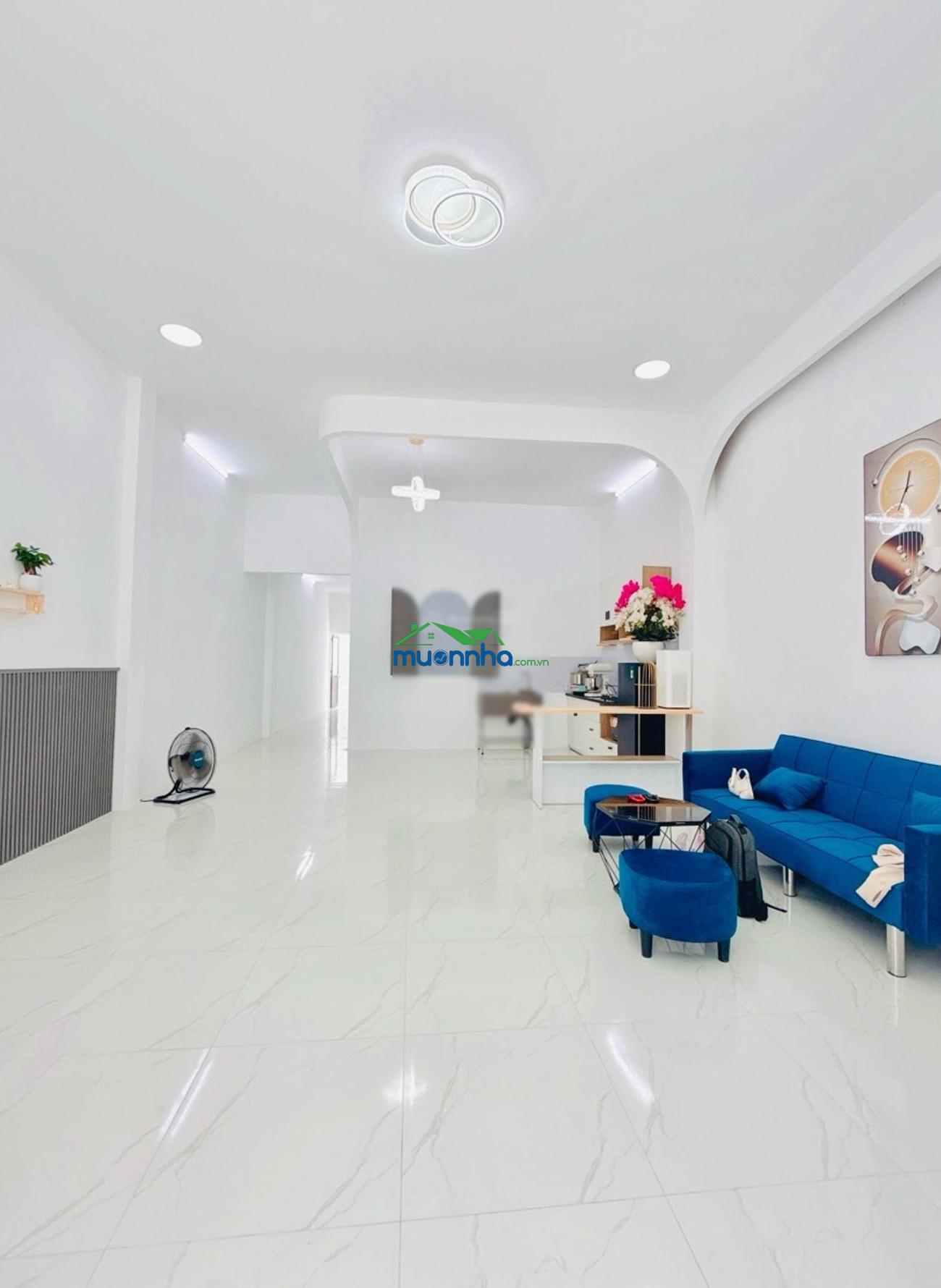 Nhà sát chợ rạch ông, quận 8. dt: 97m2, ngang 5,2m - 2pn. nhỉnh 7 tỷ