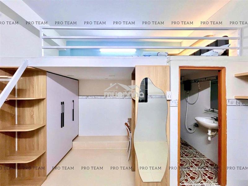 Cho thuê chdv có gác rộng thoáng, full nội thất, hồ văn huê, phú nhuận