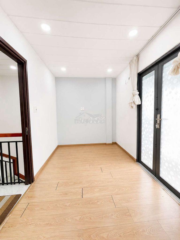 Căn góc âu dương lân phường 3 quận 8 - ngang 4.5m nở hậu - hxh - gấp - 3