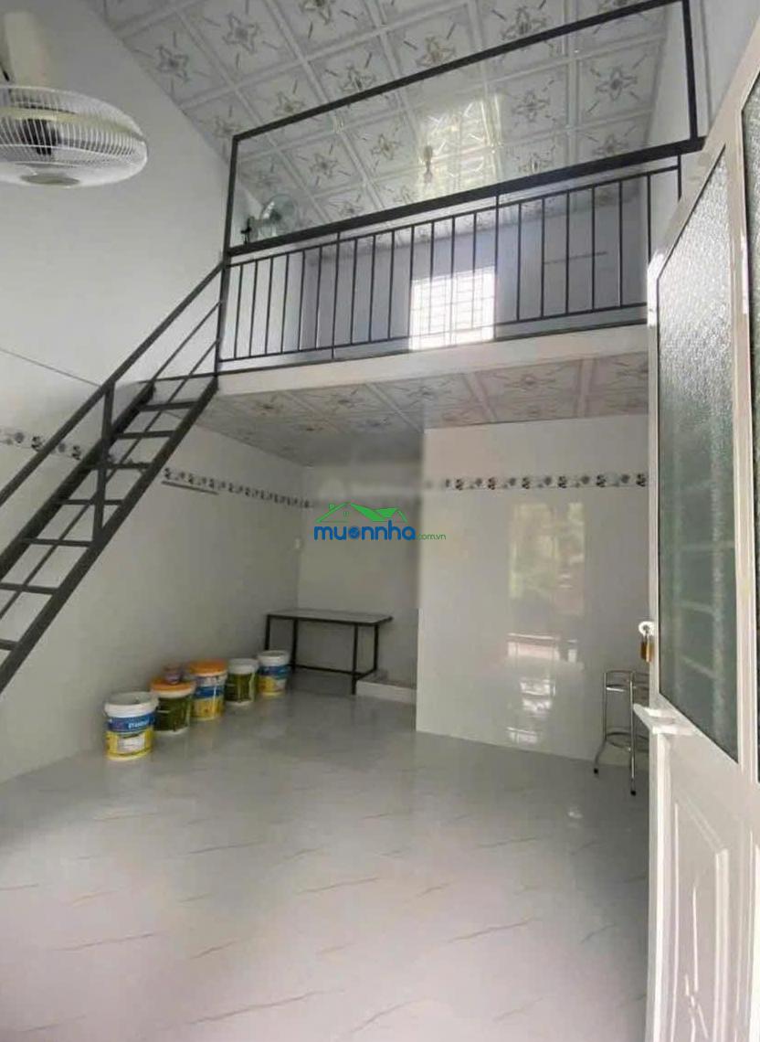 Khu trọ 190m² đường 18b, sau chợ bình chánh, 1 kiot mặt tiền và 8 phòng, thu nhập 16 triệu/tháng