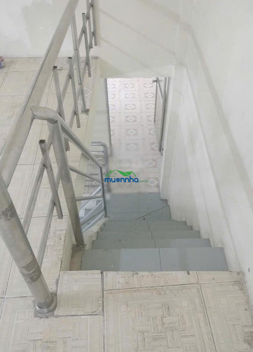 Sát mặt tiền!!! nhà 2 tấm hẻm 4m tân hóa. dt: (4,1x11)m giá: 4,85 tỷ (tl) - 4