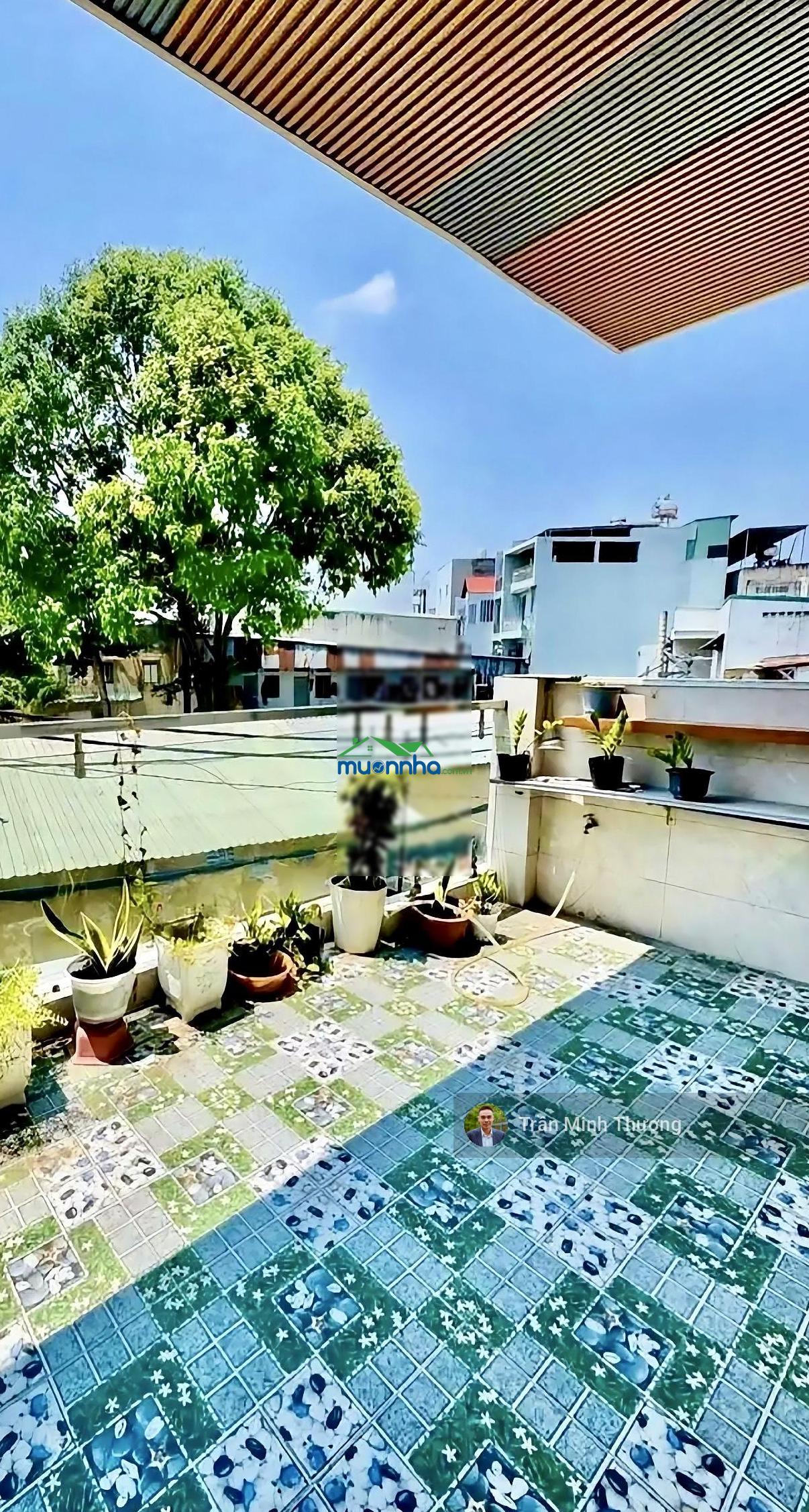 Nhà 2 tầng - hẻm ô tô - gần lê văn việt - ngã tư thủ đức